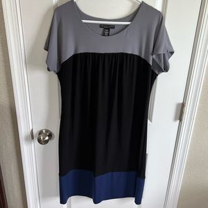 𝅺Apostrophe Stretch Color Block Dress in Gray, Black, and Blue. Size Large.